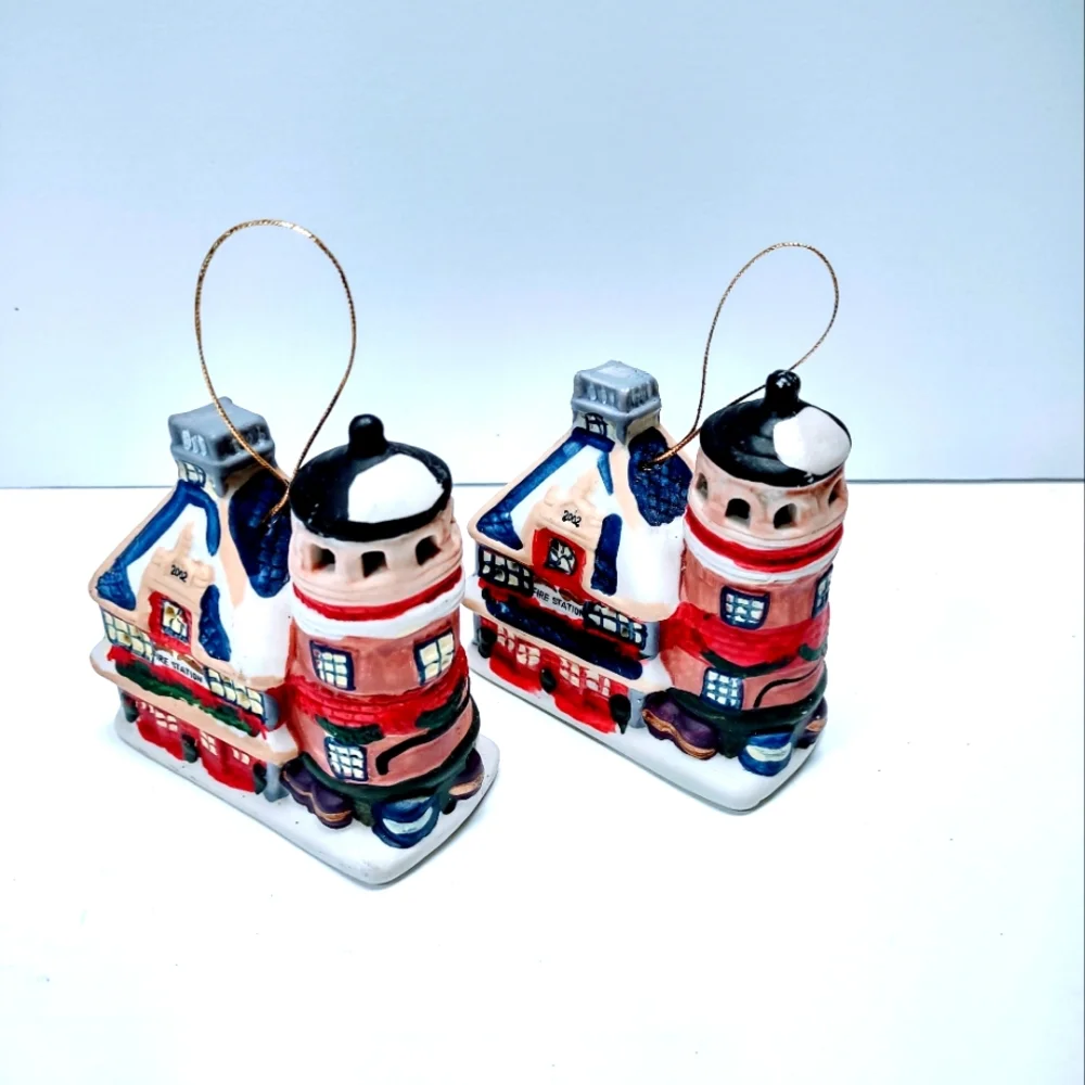 Badcock Home Furnishings  Christmas 2002 Ceramic Ornament Bell Fire Station - Picture 2 of 7